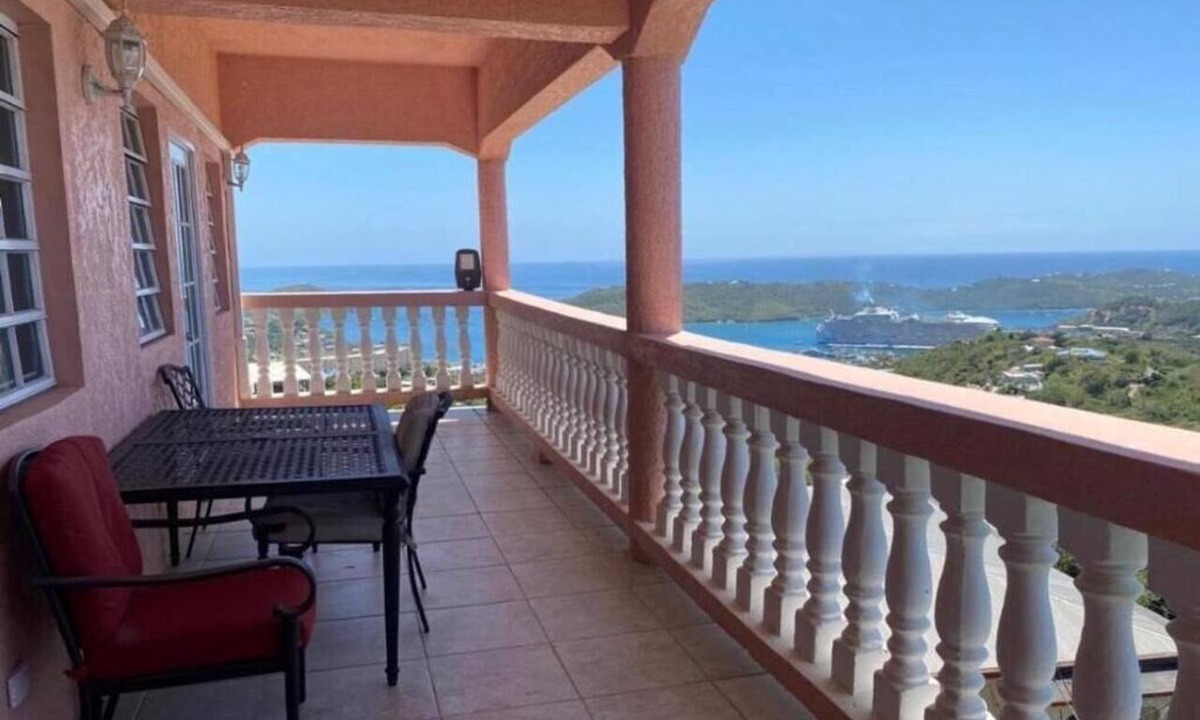 Estate Lower John Dunko Apartment | 2-bedroom apartment in charming Charlotte Amalie West with AC