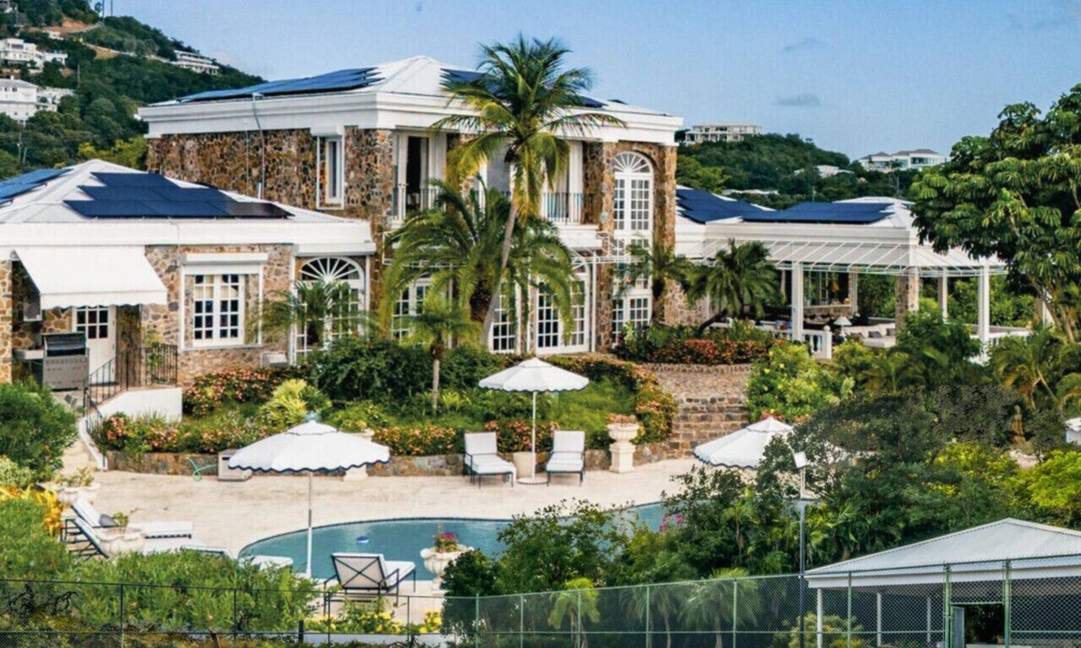 Bellevue Villa | 2BR New remodel w/Restoration Hardware & Tennis