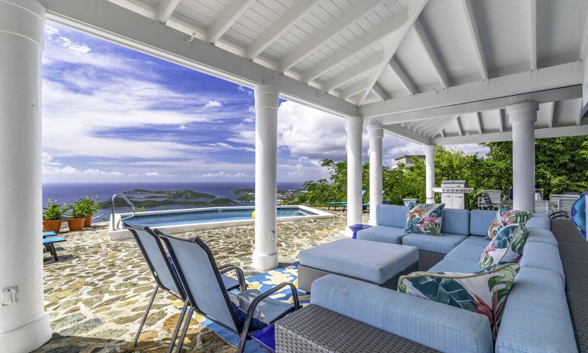 Rosendal Villa | 2BR private villa, centrally located with incredible views!