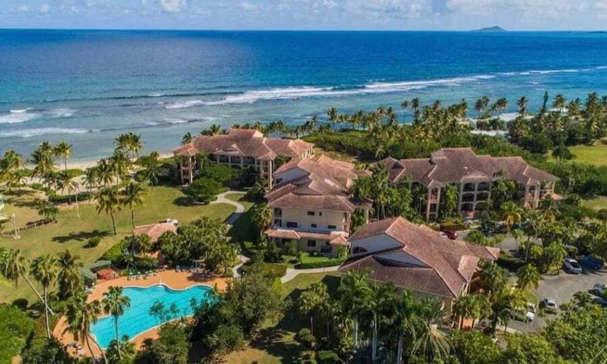 La Grande Princesse Condo | A dip in the warm Caribbean waters or a swim in the Olympic-size pool