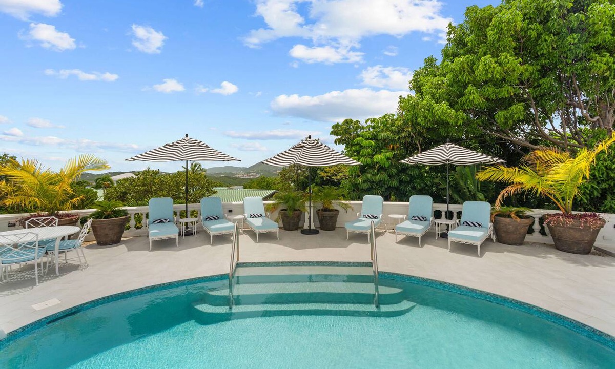 Estate Bakkero Villa | A Luxury Caribbean Retreat Designed for Gathering, Entertaining & Epic Sunsets
