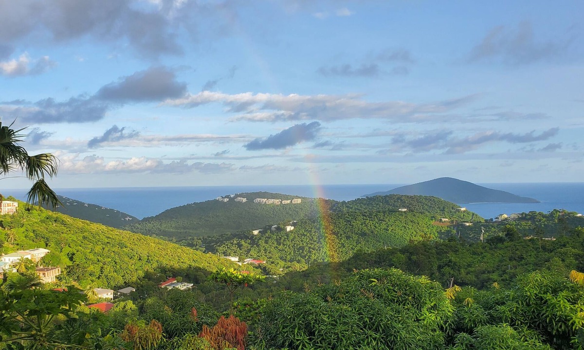 Rosendal Apartment | A room with a view! Cozy 1-bedroom apartment with AC and WiFi