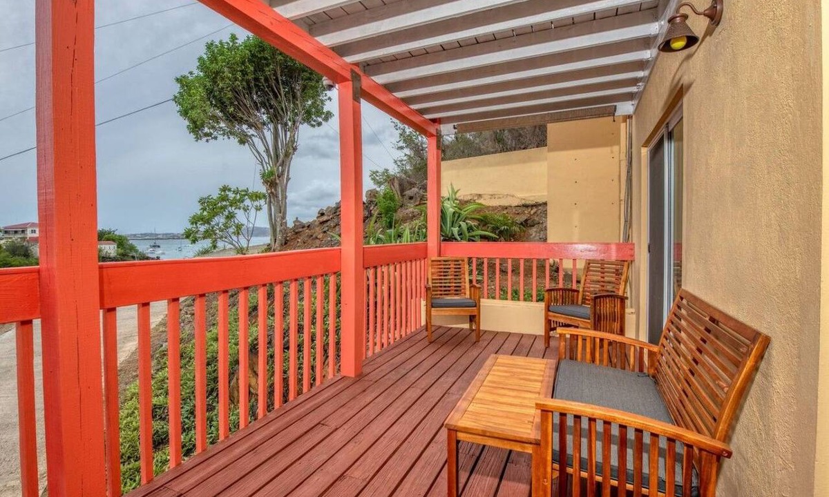 Contant Hill Apartment | A2 Sea Turtle
