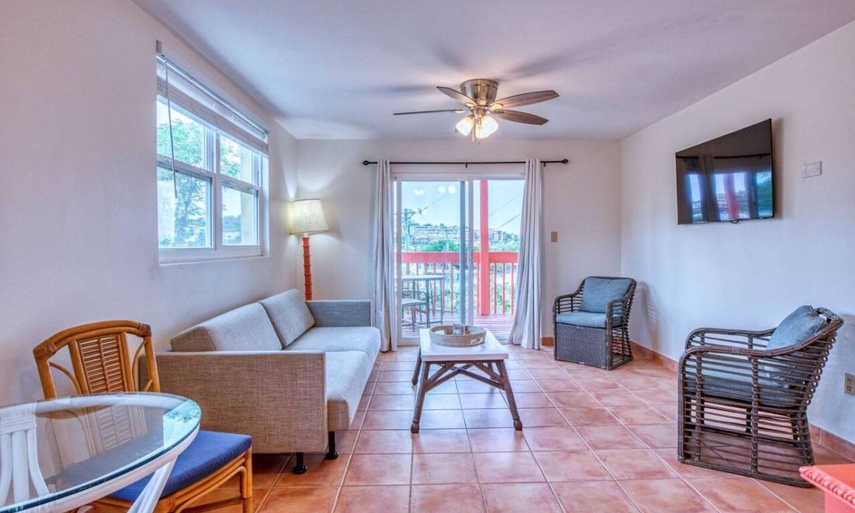 Contant Hill Apartment | A4 Mermaid