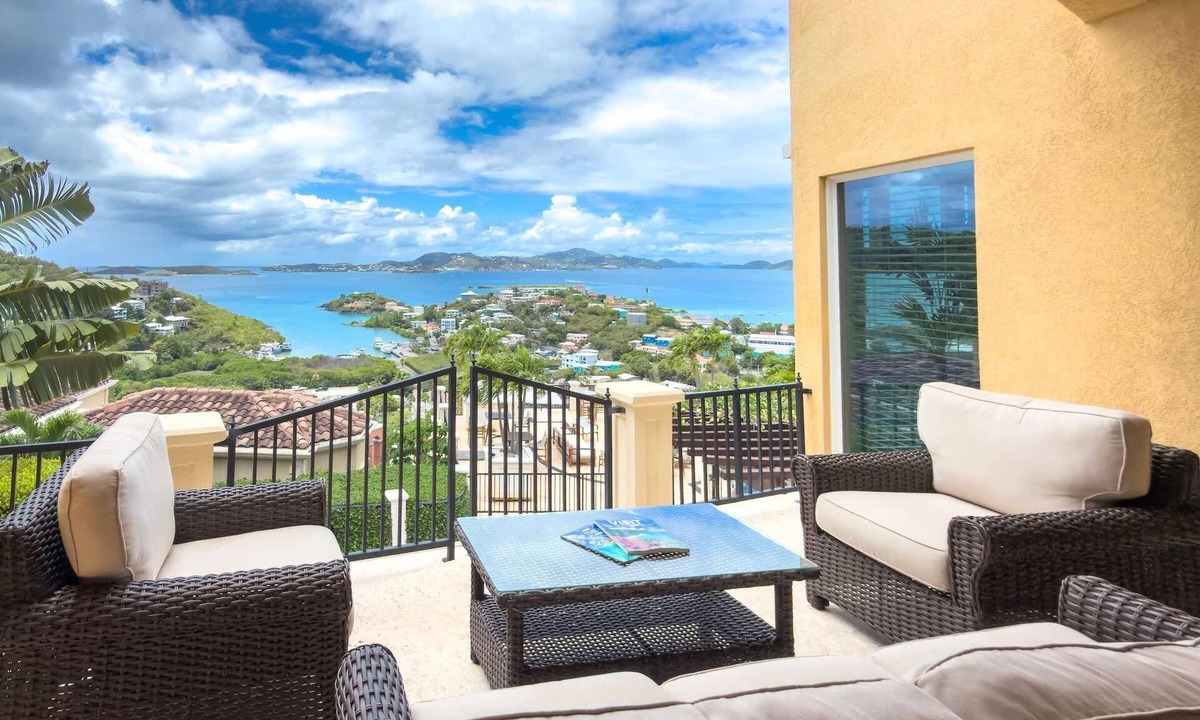 Estate Enighed Villa | Bethel Vista – Family-Friendly, Newly Updated, Amazing Views!