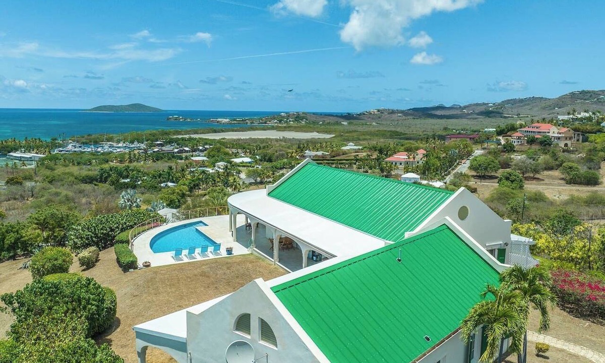Testman House | Buck Island Views | Private Pool & 3 Bedroom Suites