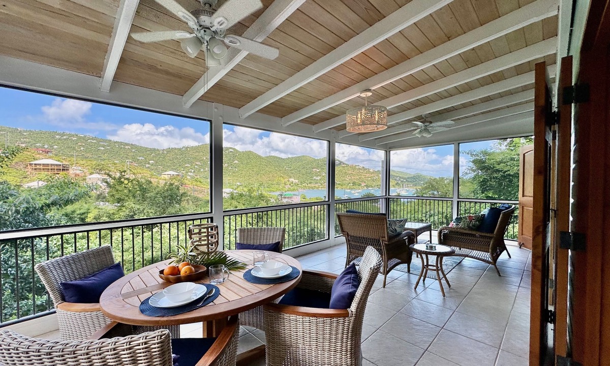 Estate Little Plantation House | Bungalow Blue ~ 1 bedroom w/AC in heart of Coral Bay