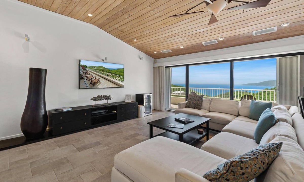 Rosendal Condo | Caribbean Grace - 3BD - Sleeps 8 - Beautiful Views
