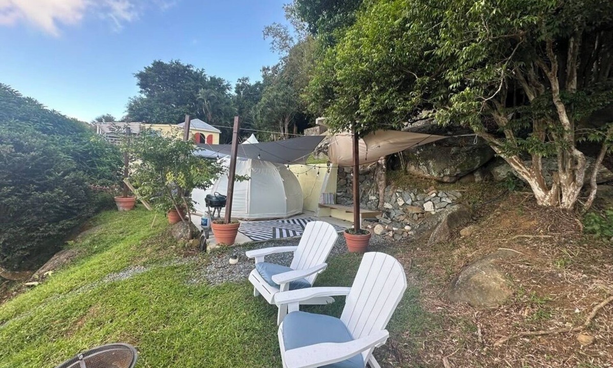 Estate Frenchman Bay Cottage | Casita Orquídea