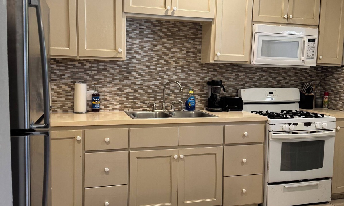 Rosendal Apartment | Charming 1-bedroom with AC and WiFi in St Thomas