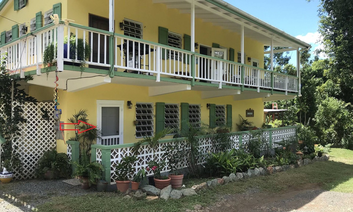 Estate Chocolate Hole and Great Cruz Bay Apartment | Clean, Comfortable and Family Friendly!