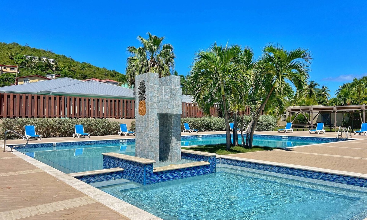 Frydendal Condo | Coral World + Coki Bch + Pool | Walk to Dining
