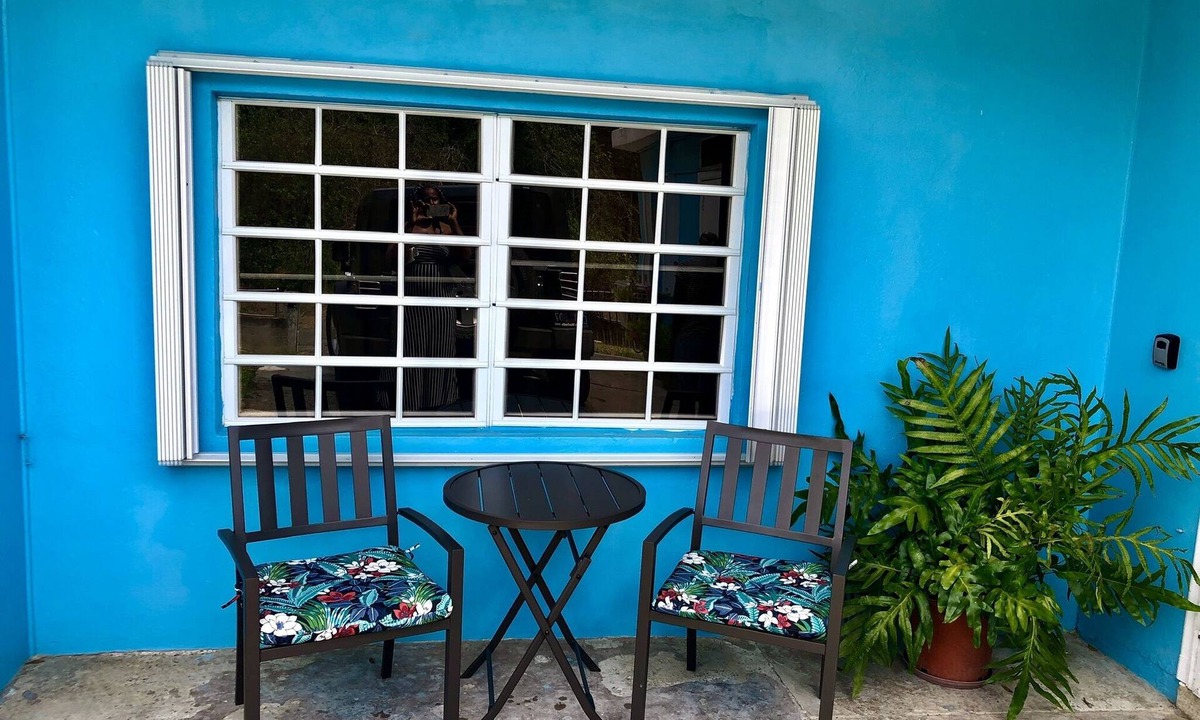 Orange Grove House | Cozy Caribbean Home Near Beaches