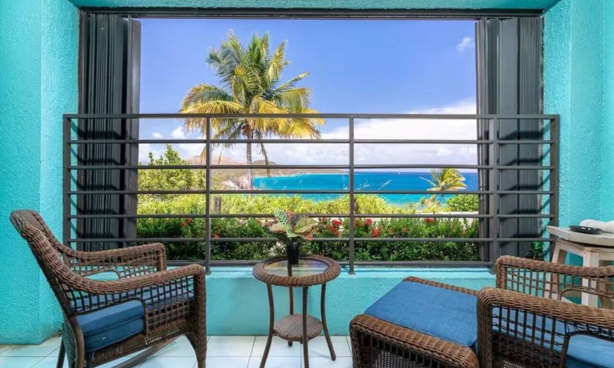 Bolongo Bay Condo | Cozy Studio Condo in Tranquil St. Thomas 1 Bed + Sleeper Sofa, AC, 3 Pools