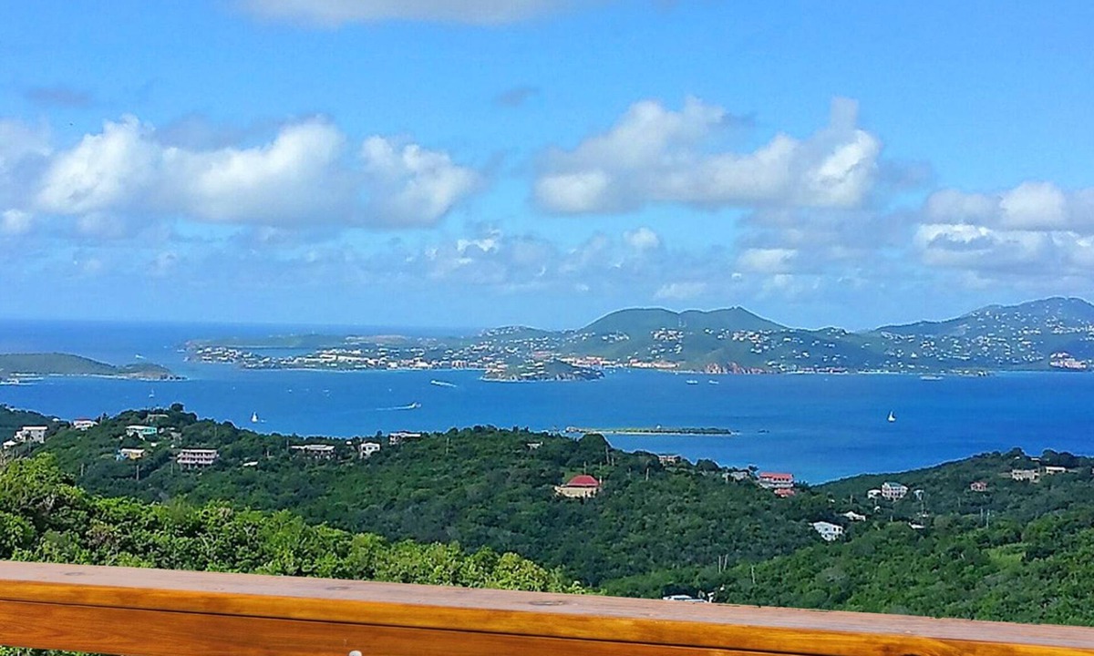 Estate Parcel of Gift and Regenback Villa | DreamView On The Hill - 3 bd- 2 bath -Spectacular Island & Water Views -Solar