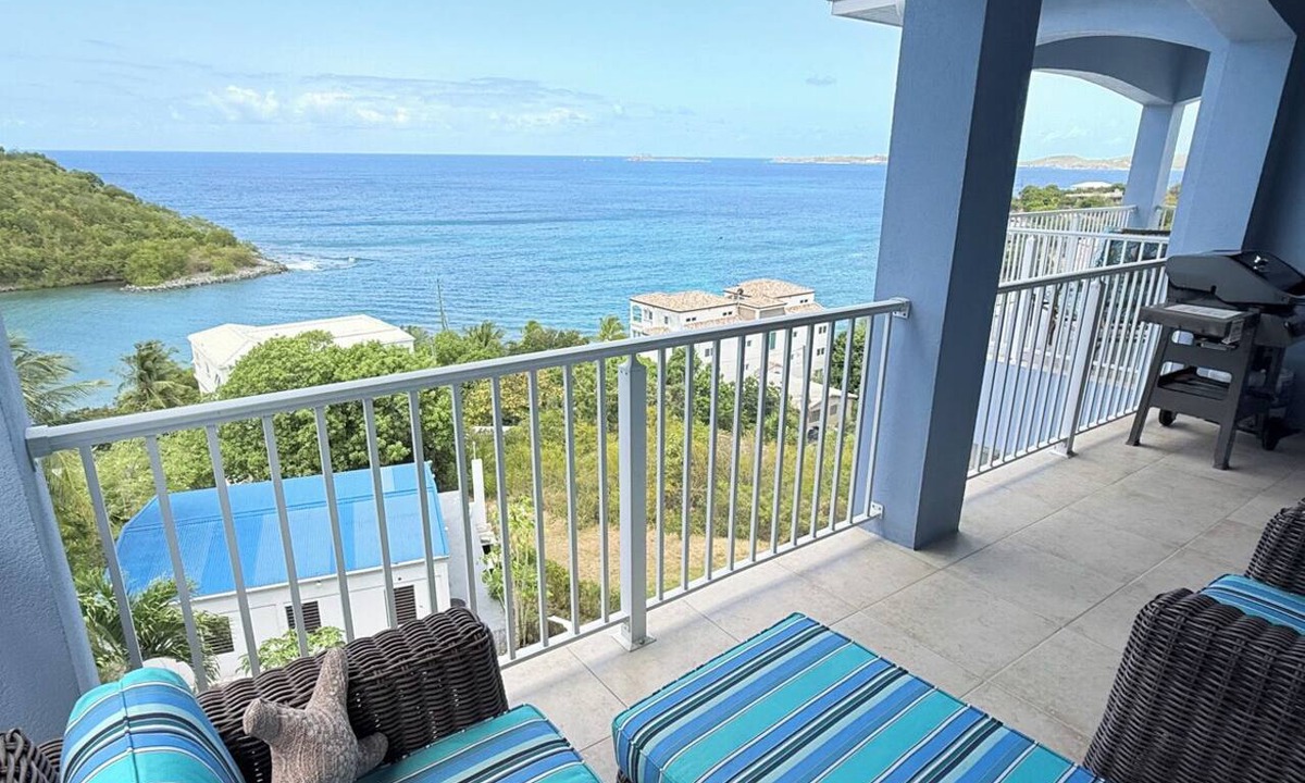 Estate Enighed Condo | Experience the exquisite Mango Serenity, a spacious condo that offers breathtaking views and an abundance of comfort. Discover your perfect getaway today!