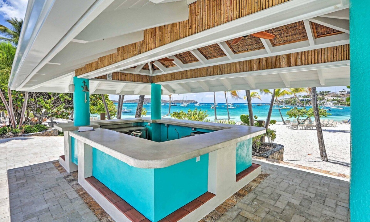 Benner Condo | Fabulous 3-bedroom condo with AC in charming St Thomas