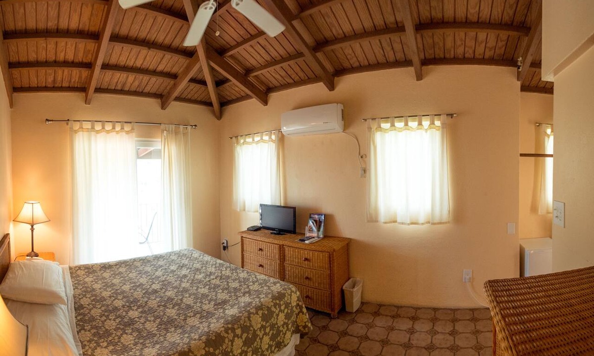 Estate Kings Quarter Bed & Breakfast | Galleon House Hotel