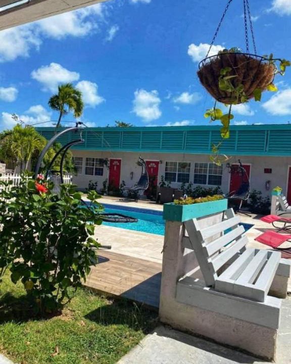 Frederiksted Southeast Hotel | Georges Royal Inn