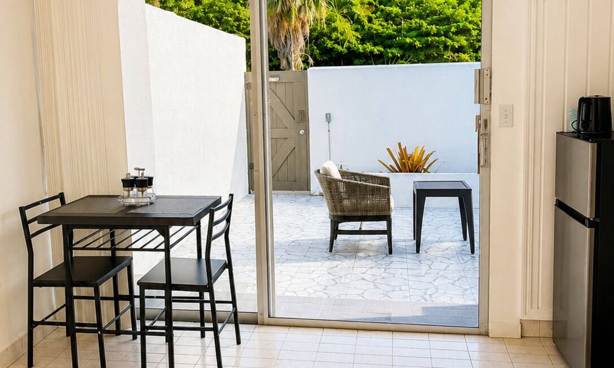Frydendal Condo | Gorgeous condo with AC in relaxing St. Thomas getaway