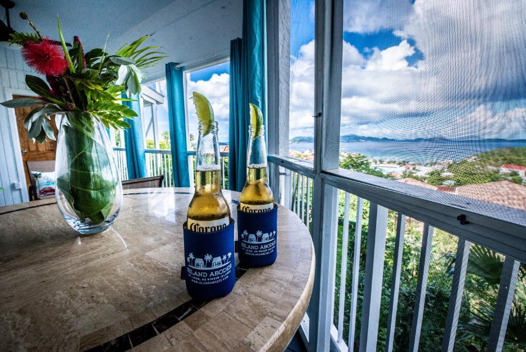 Estate Enighed Apartment | Hibiscus Suite at Sunset Serenade