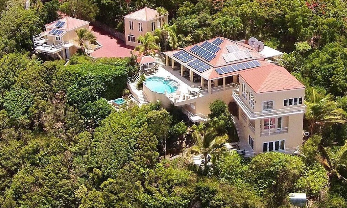 Estate Peterborg Villa | JUST REMODELED! Major WOW Factor! Stunning Views, Private!