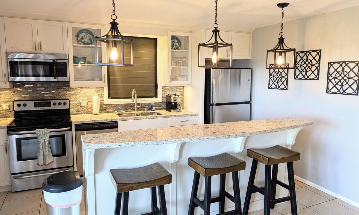 Estate Altona Condo | Lagoon Side Villa