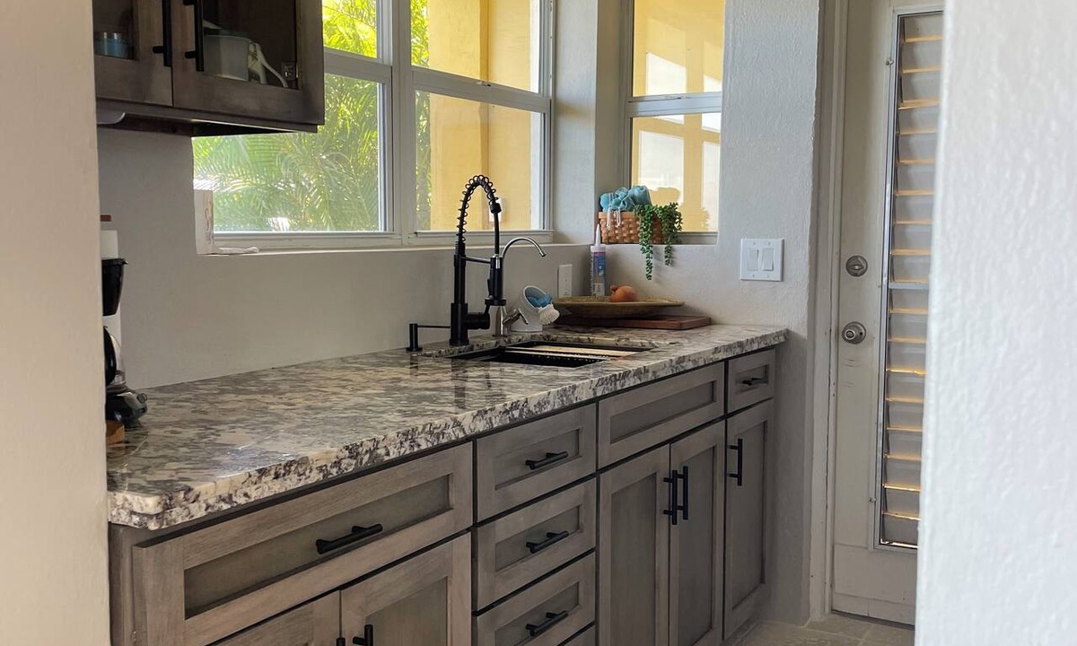 Estate Green Cay Cottage | Large, Gated private cottage with sweeping ocean views in tranquil setting