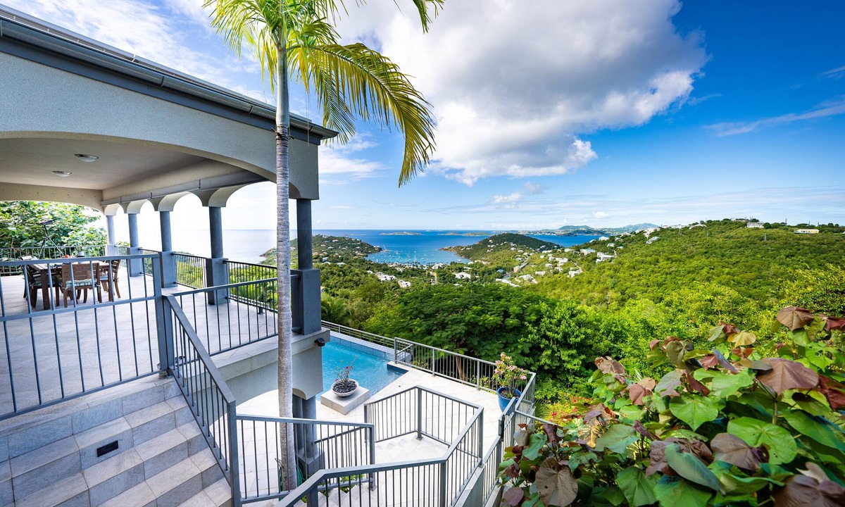 Estate Bethany House | Le Rêve Spacious Luxury Villa, Perfect Location in Paradise!