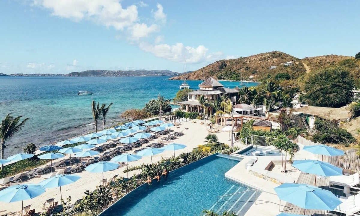 Estate Lovango Cay Hotel | Lovango Resort + Beach Club (Private Island Resort)