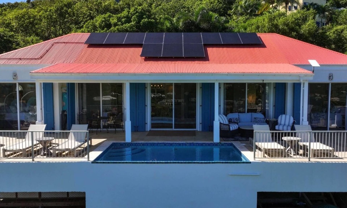 Estate Chocolate Hole and Great Cruz Bay Villa | Luxury Matching King Ensuite with heated private pool