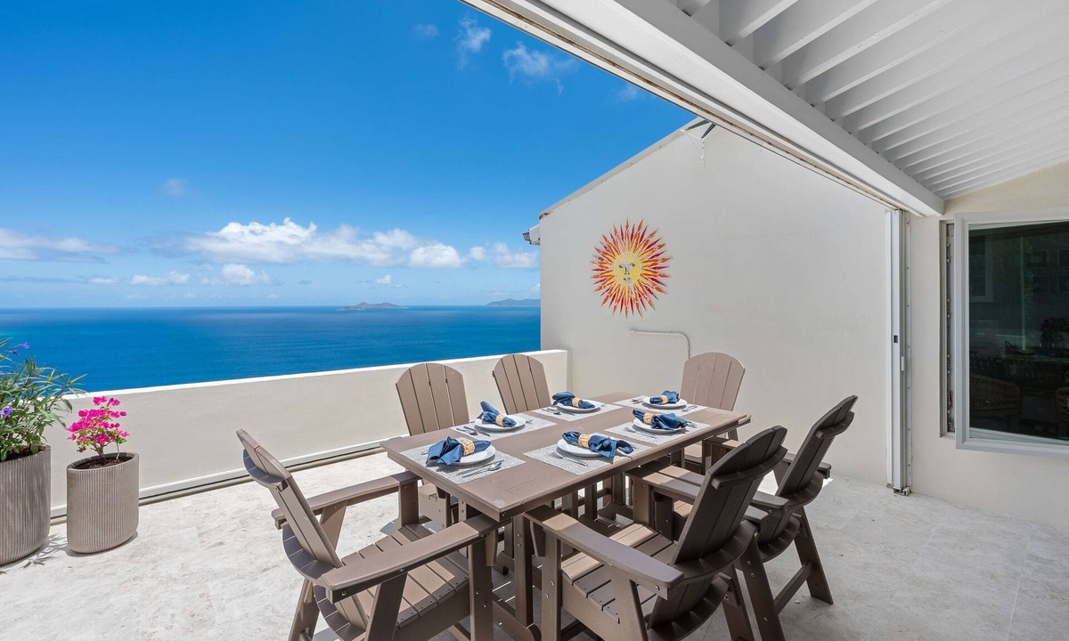 Estate Lovenlund Condo | NEW! Ocean views, Balconies, 2 bed, Pool