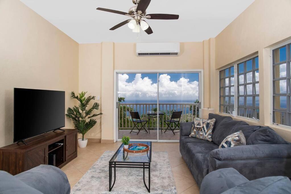 Estate Lerkenlund Apartment | Ocean and Magens Bay View @ NorthStar Escape