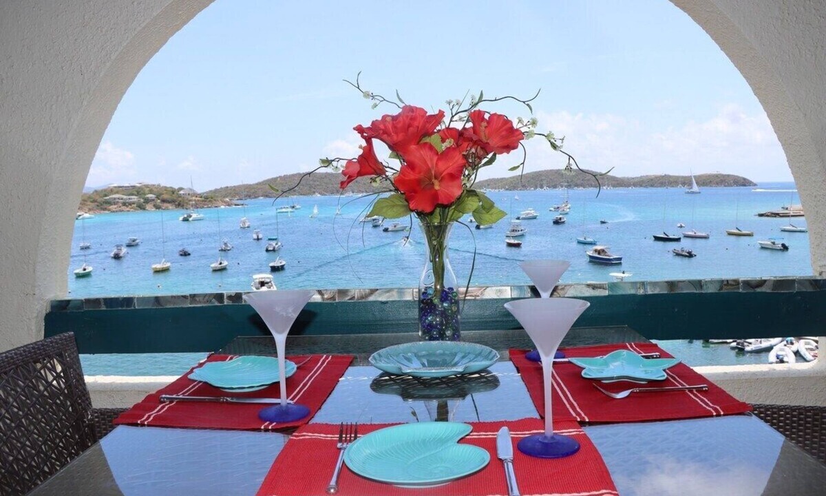 Nazareth Condo | Ocean front, Amazing Views, Hosts Lives Nearby & Offers free Concierge Service