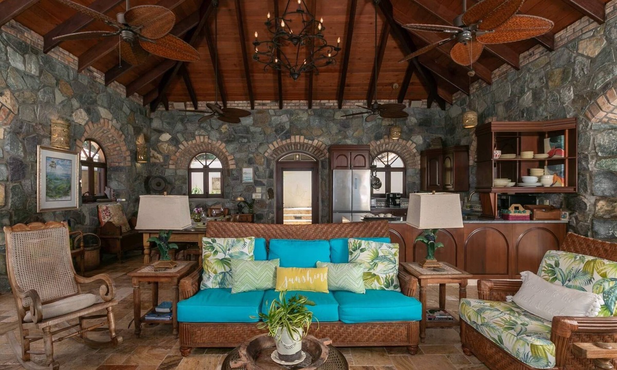 Point Rendezvous Villa | Ocean View Luxury all Ensuite Villa