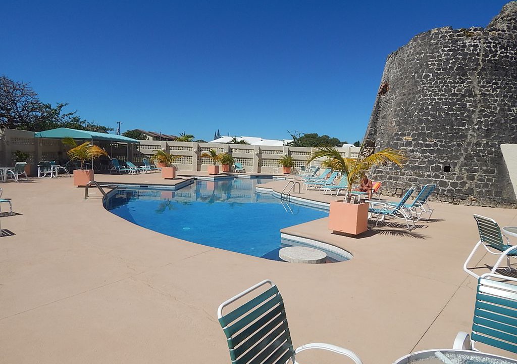 Estate Golden Rock Apartment | Paradise Found - Beach Front Condo Located in Sugar Beach Resort