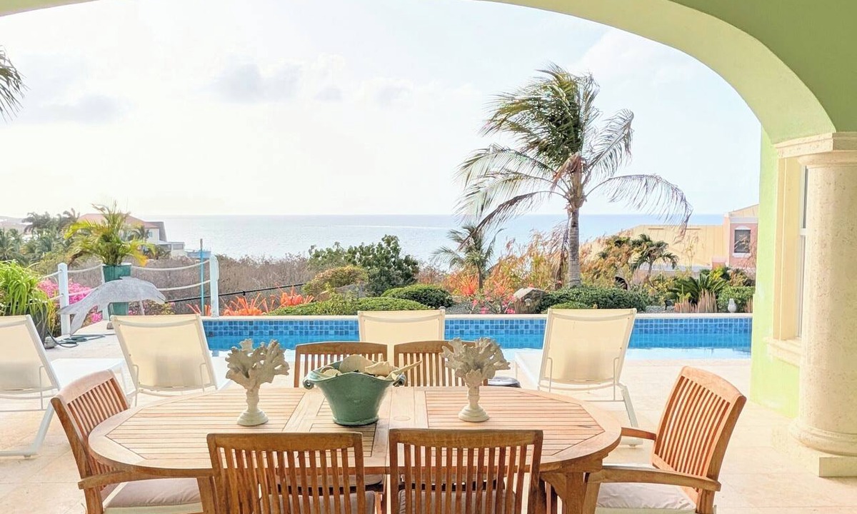 Cotton Valley House | Pristine 6 bed 6 bath villa in the islands premier gated community!