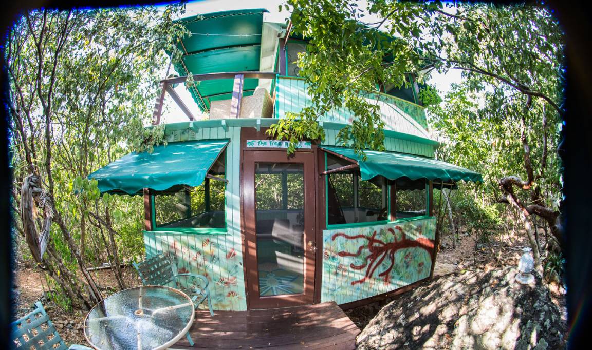 Estate Western Water Island Resort | Private room ∙ 2 guests