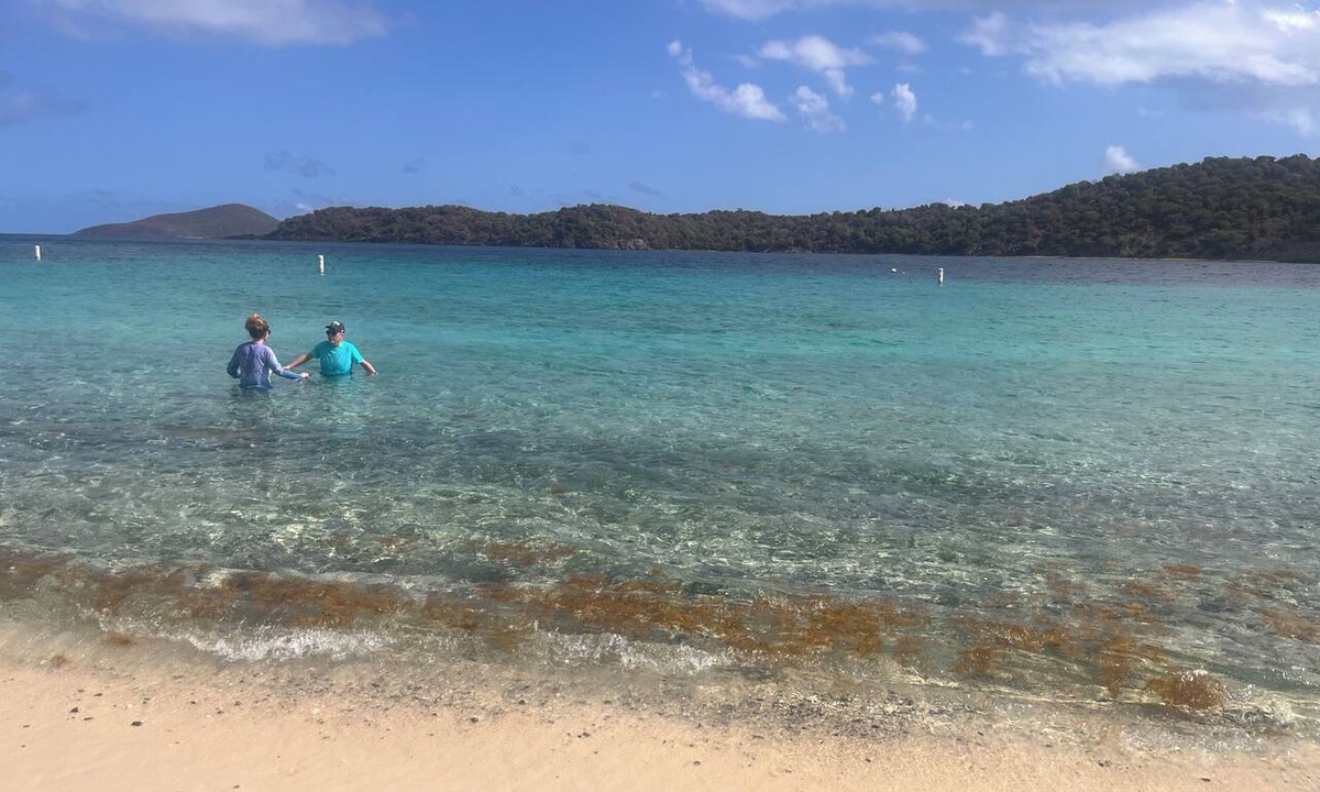 Charlotte Amalie Resort | Relaxing 1-bedroom resort in Pineapple Village