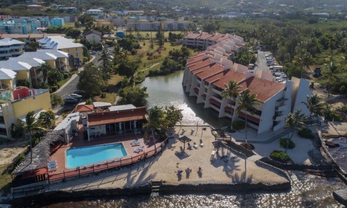 Estate Golden Rock Condo | Relaxing home away from home