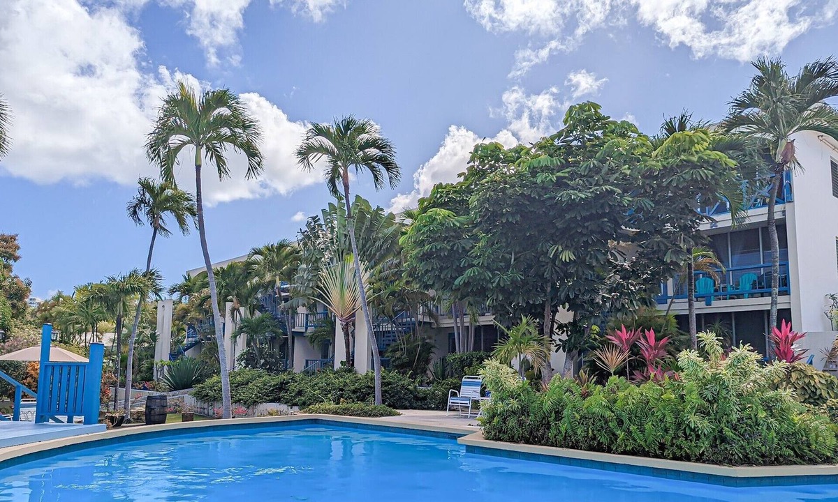Orange Grove Condo | Renovated Condo in Private Gated Community of Long Reef Condominiums