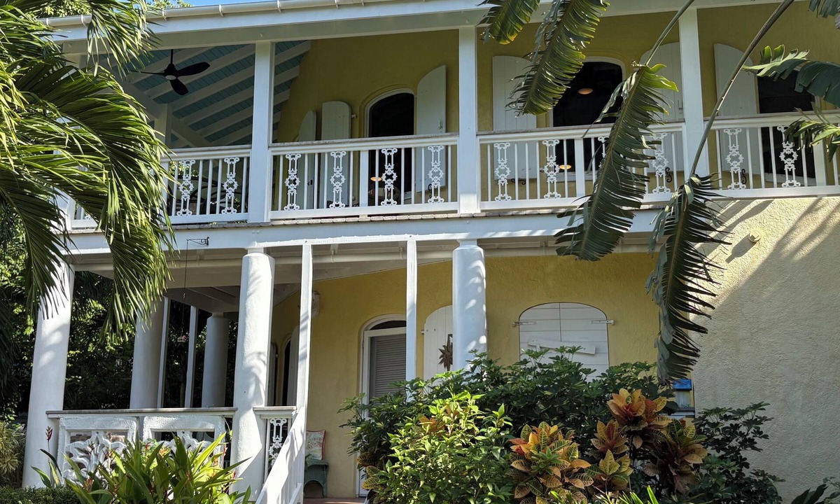 Estate Saint Quaco and Zimmerman House | Rose Island is a beautiful 1 bedroom house on St John, perfect for getaway