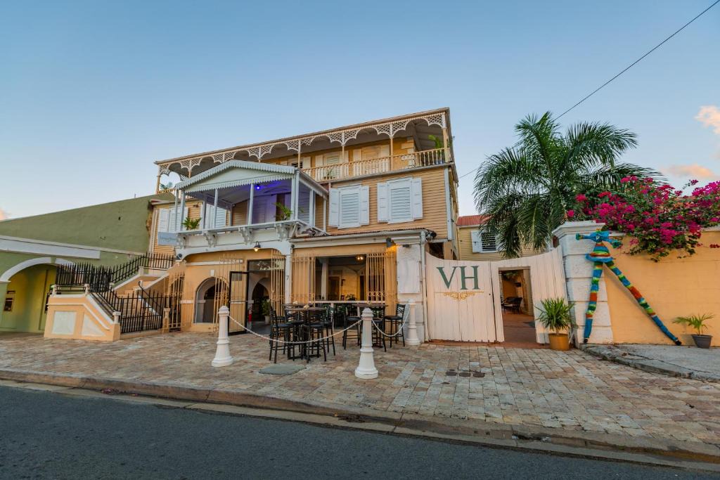 Frederiksted Southeast Hotel | Ruff Resort at Victoria House