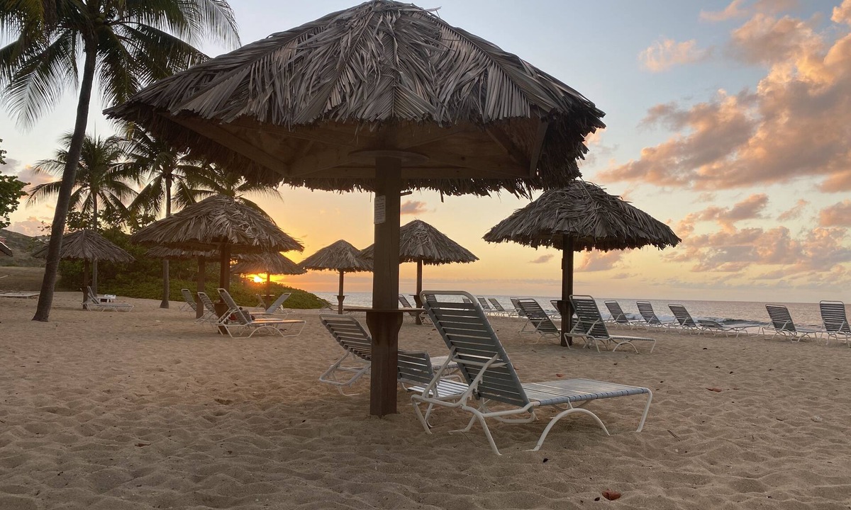 Estate Salt River Condo | Sandy Souls: Fully Remodeled, Beach Oasis @ Gentle Winds! Luxury and beachfront!