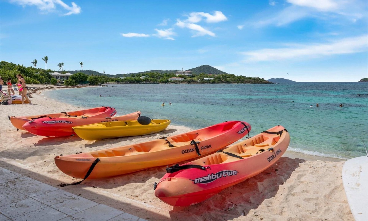 Cabes Point Condo | Sapphire Dominica-Gorgeous View Walk to beach