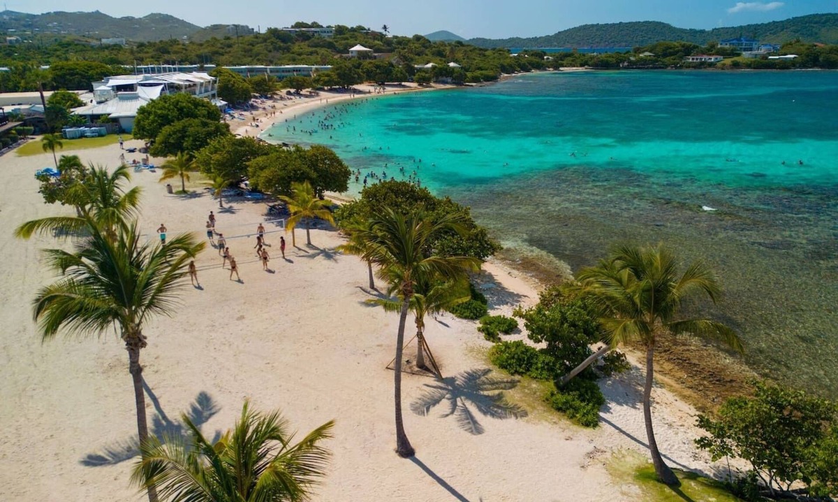Red Hook Condo | Sapphire Palms - Walk to Sapphire Beach! Book Now!