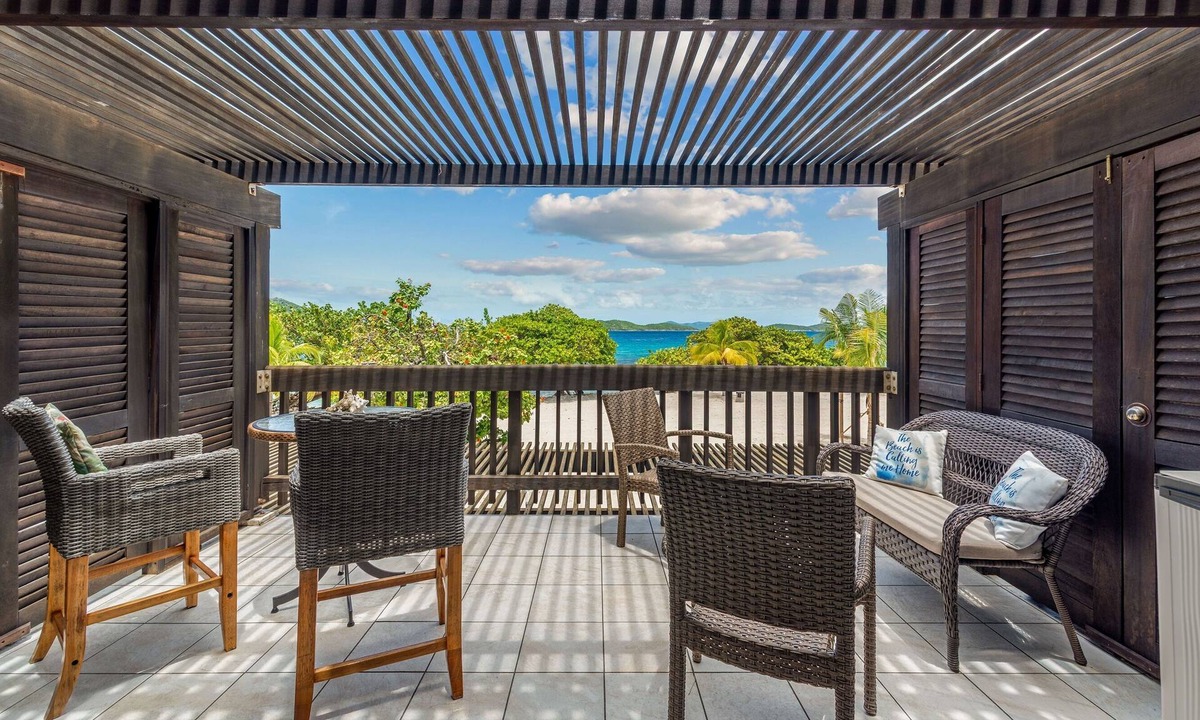 Red Hook Condo | Sapphire Sol |5 star | Oceanfront | Steps to Beach