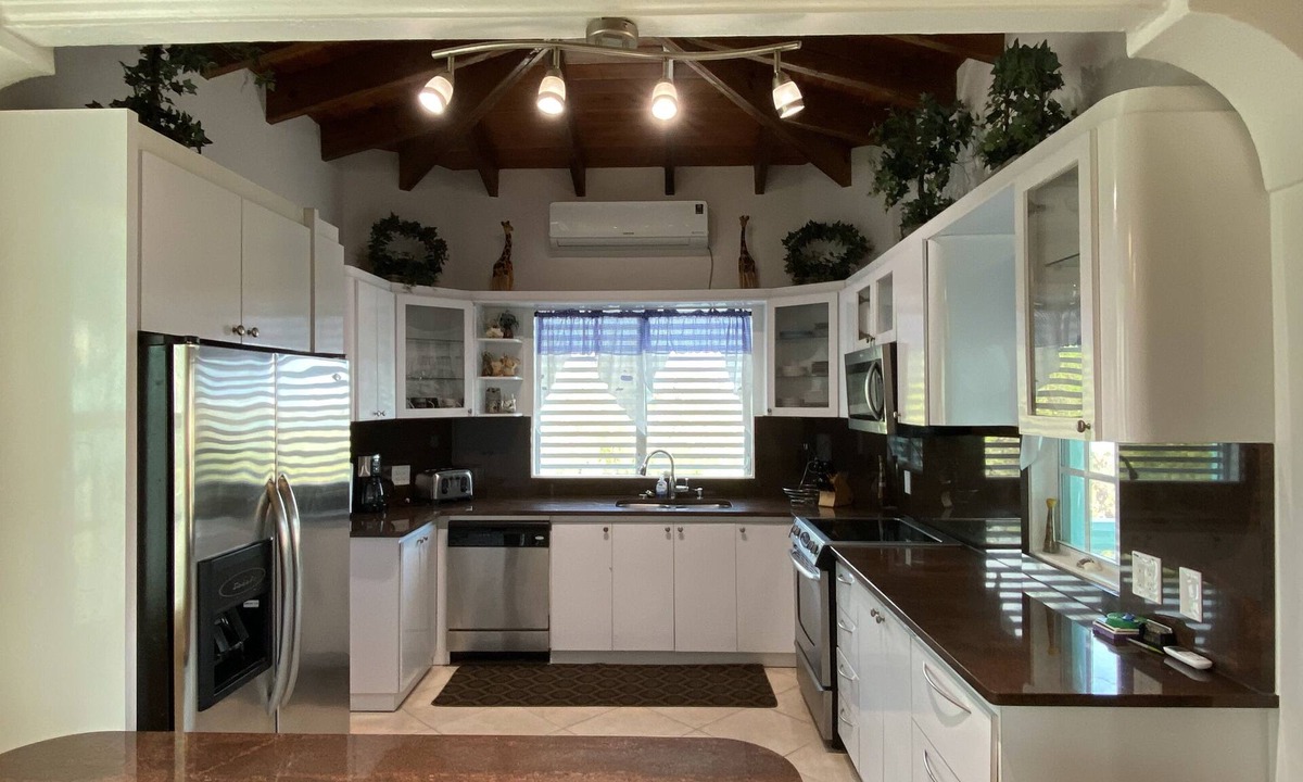 Scott Beach Villas | Benner