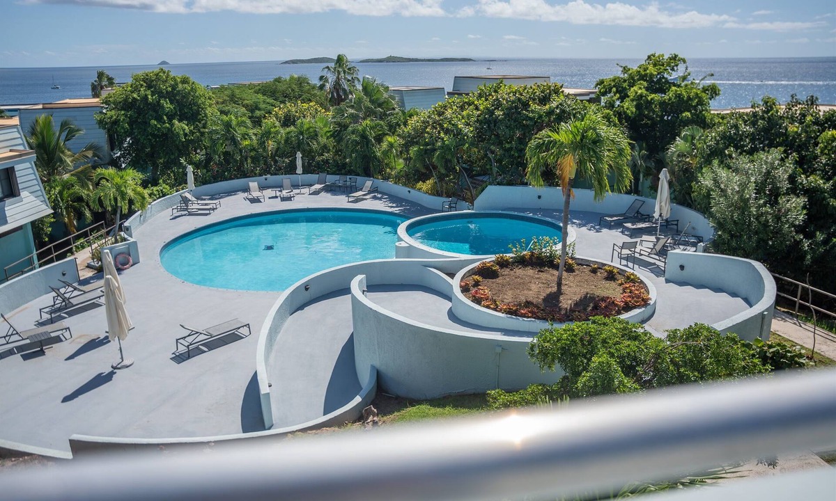 Bolongo Bay Condo | Sea You Soon Retreat+Jeep option