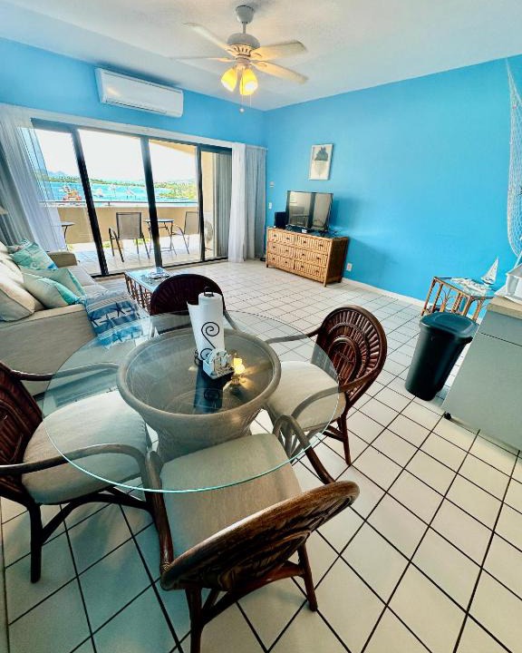 Red Hook House | Spacious 1bed 1bath Condo In Downtown Red Hook